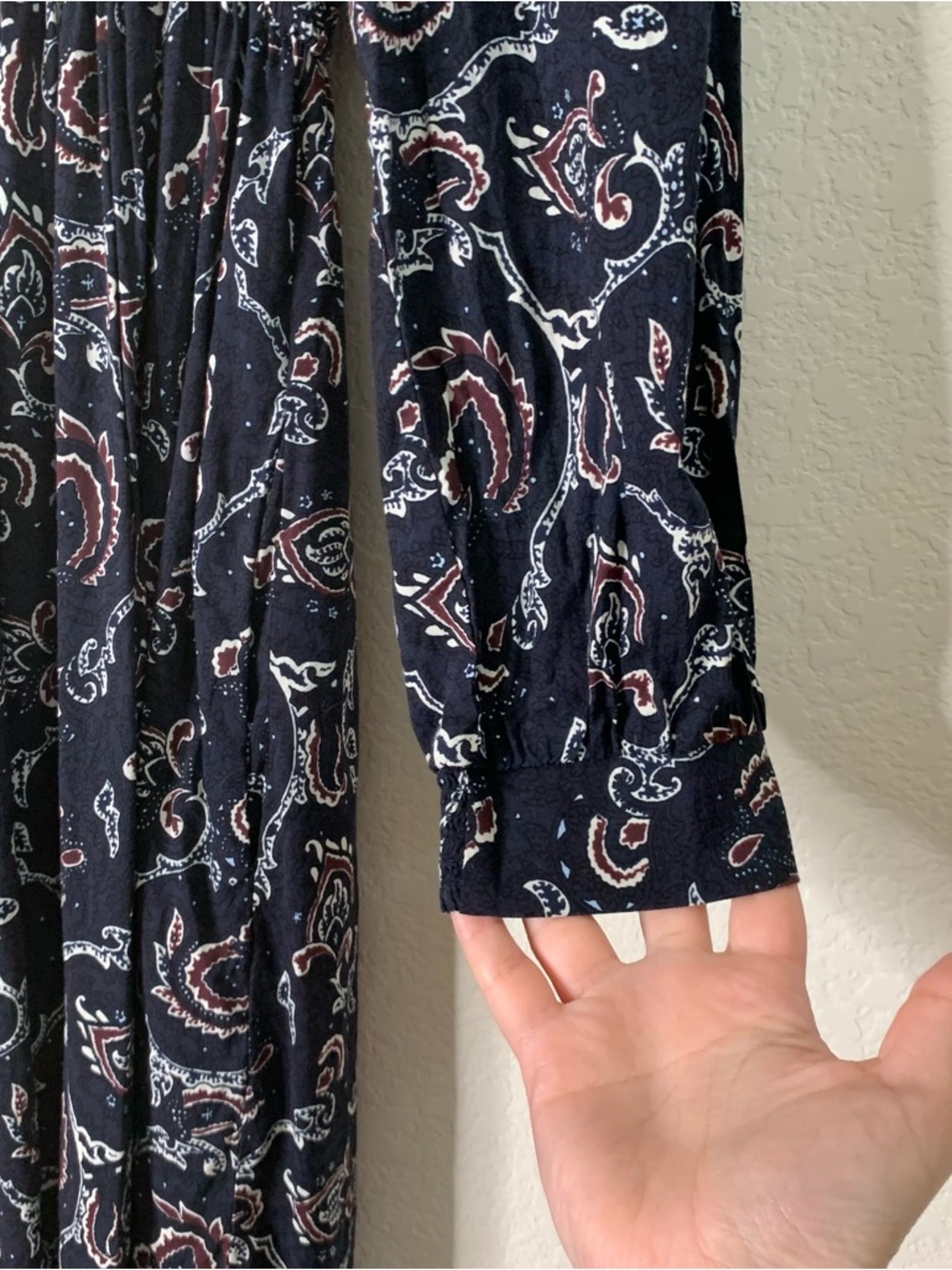 Madewell navy Smocked V-Neck Midi Dress in Paisley long sleeve M - Picture 3 of 12